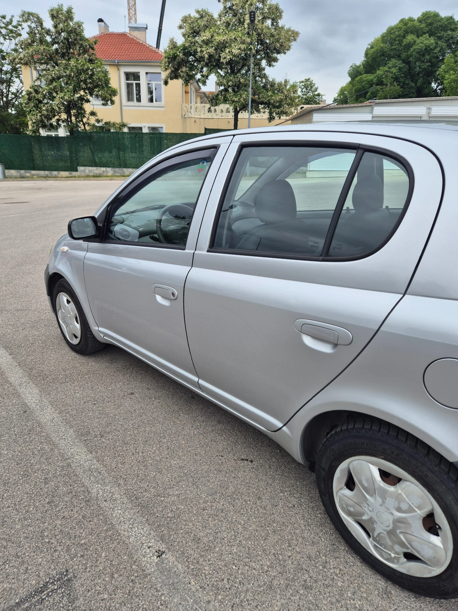 Toyota Yaris, снимка 11 - Автомобили и джипове - 54613284