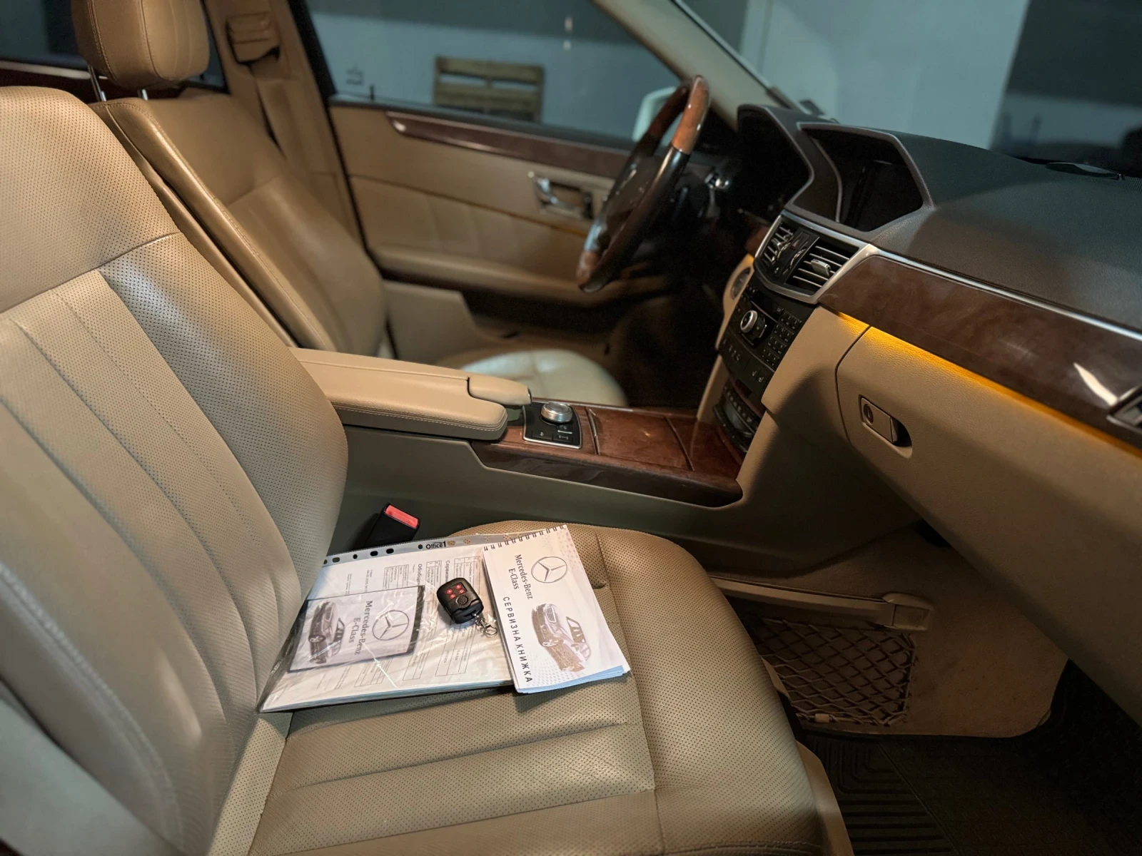 Mercedes-Benz E 500 5.5, снимка 9 - Автомобили и джипове - 54715417