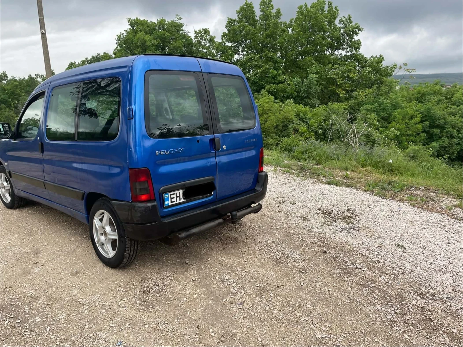 Peugeot Partner 1.9D, снимка 4 - Автомобили и джипове - 54744079