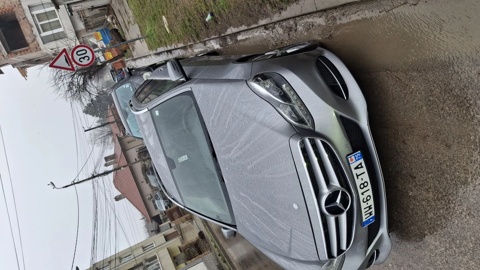Mercedes-Benz E 220 2.2  150Коня, снимка 2 - Автомобили и джипове - 54772455