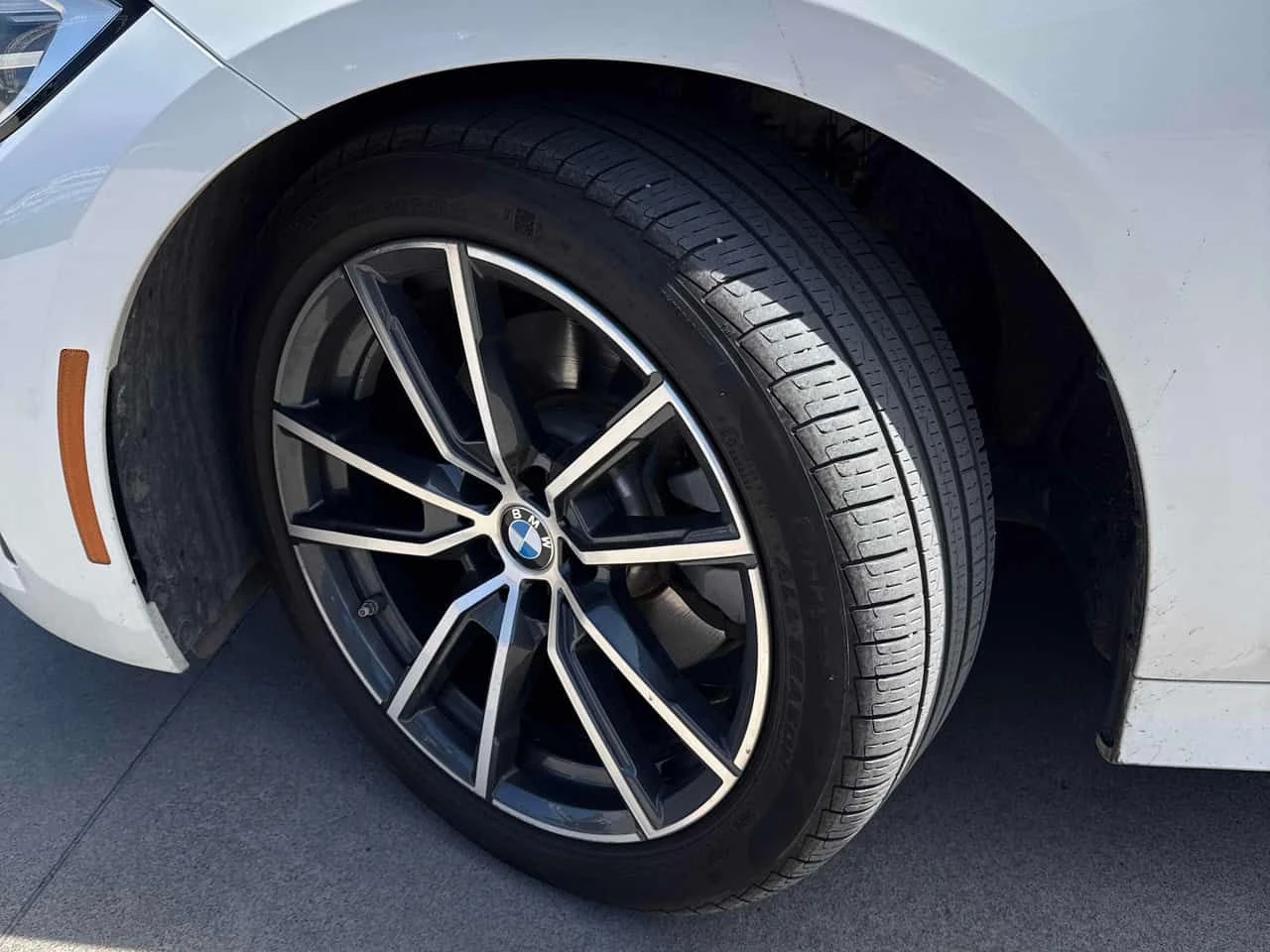 BMW 330 * 330i xDrive * CARFAX * ЦЕНА ДО БГ, снимка 7 - Автомобили и джипове - 54901493