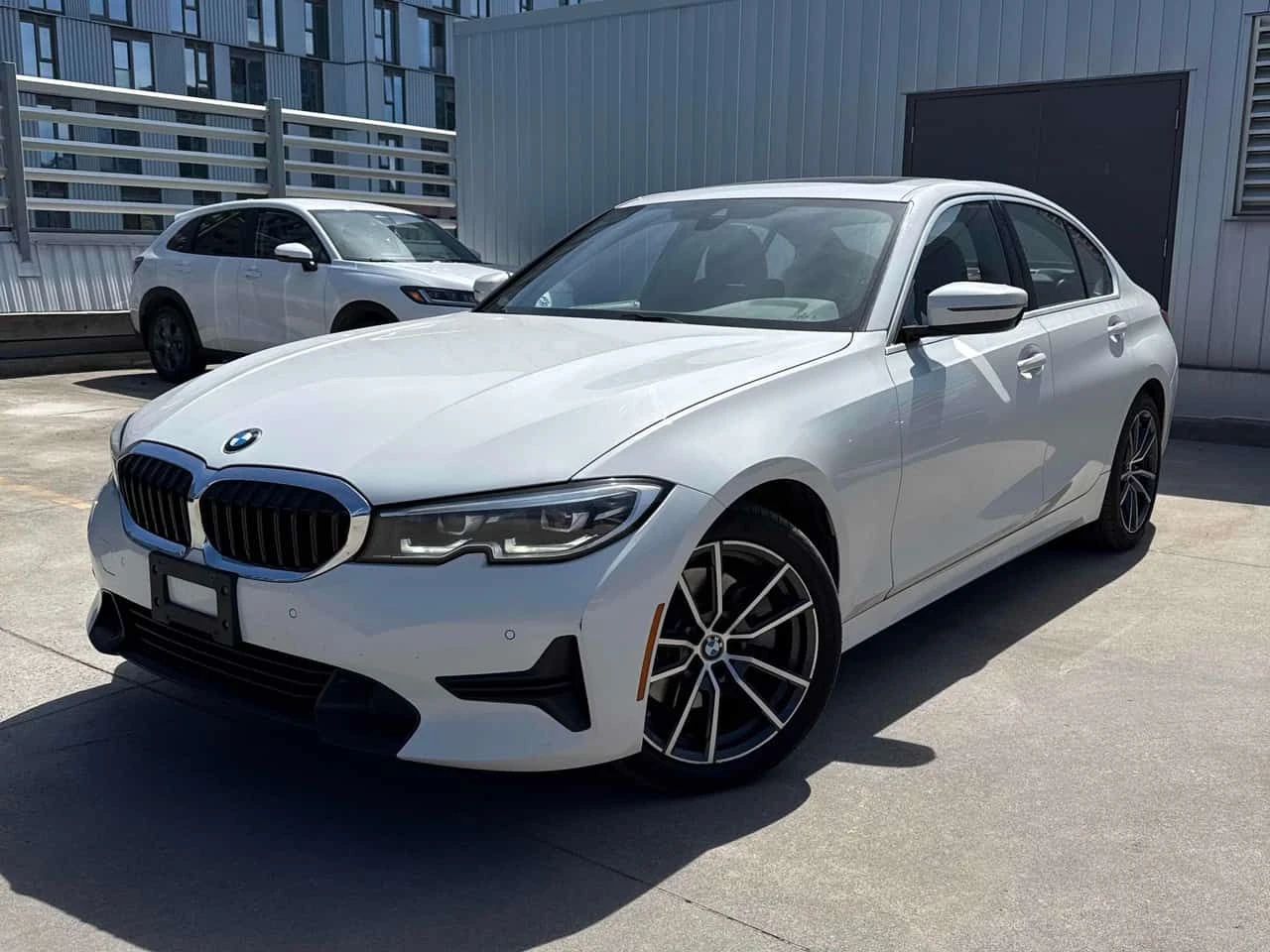 BMW 330 * 330i xDrive * CARFAX * ЦЕНА ДО БГ