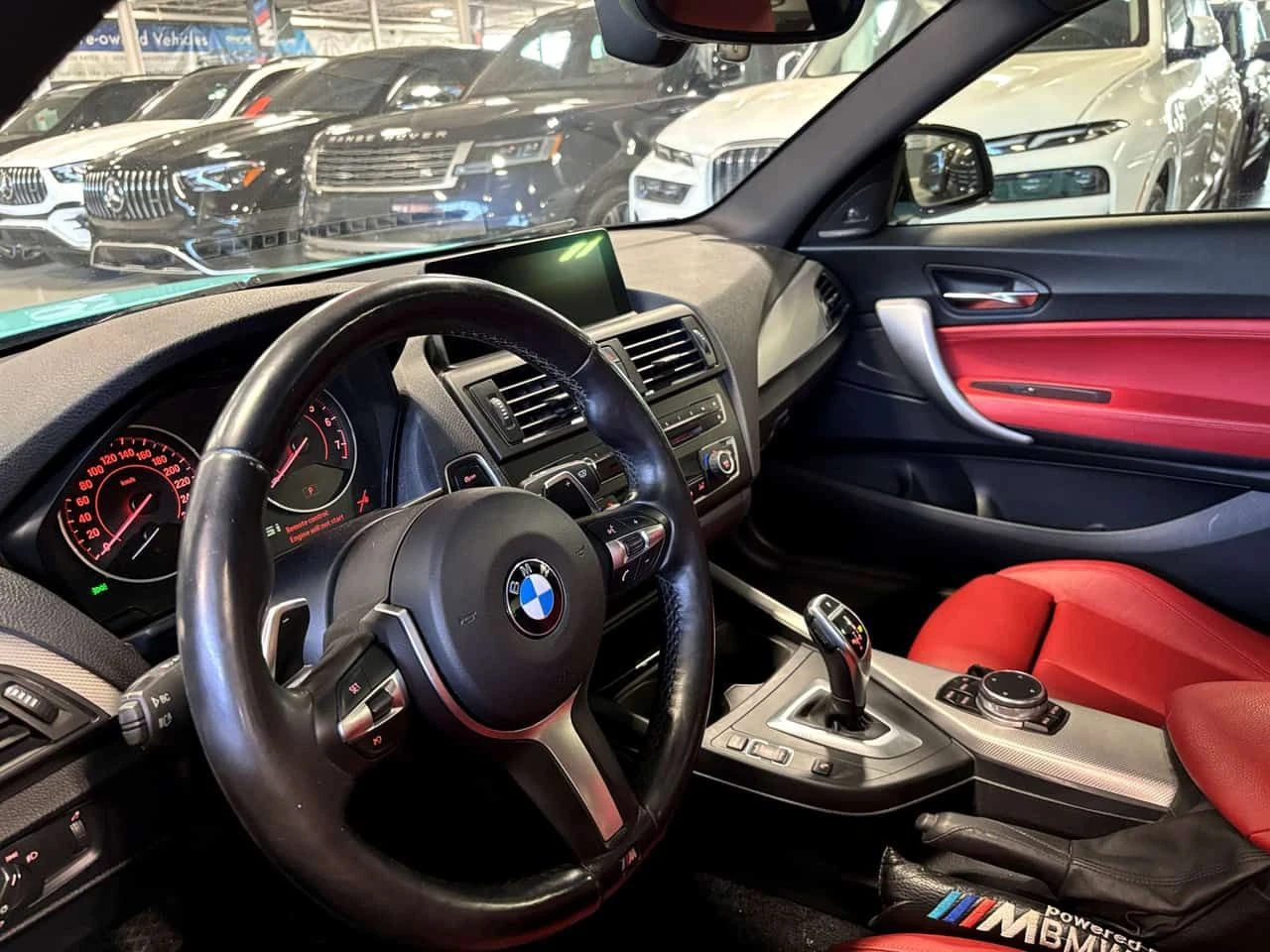 BMW 235 * M235i| COUPE| RWD| REDLEATHER| EXHAUST| HARMANKA, снимка 8 - Автомобили и джипове - 54934475
