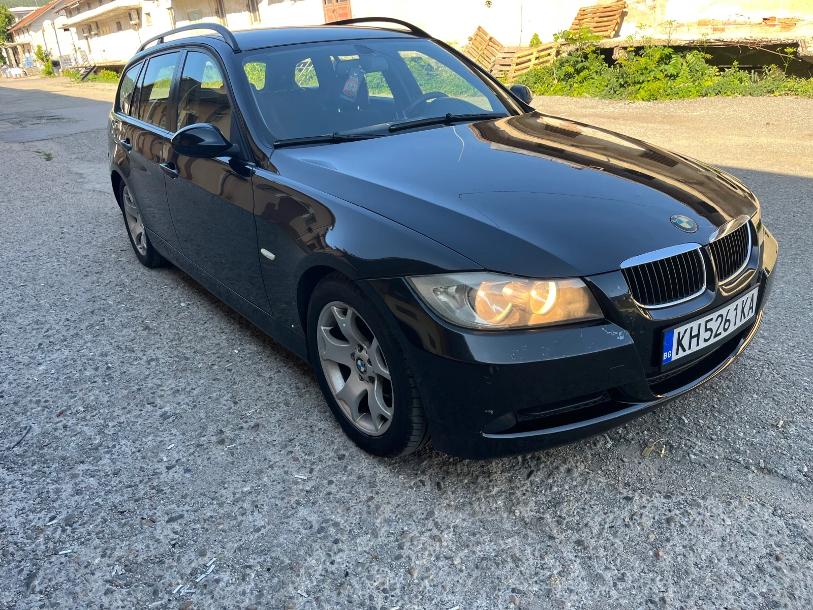 BMW 320
