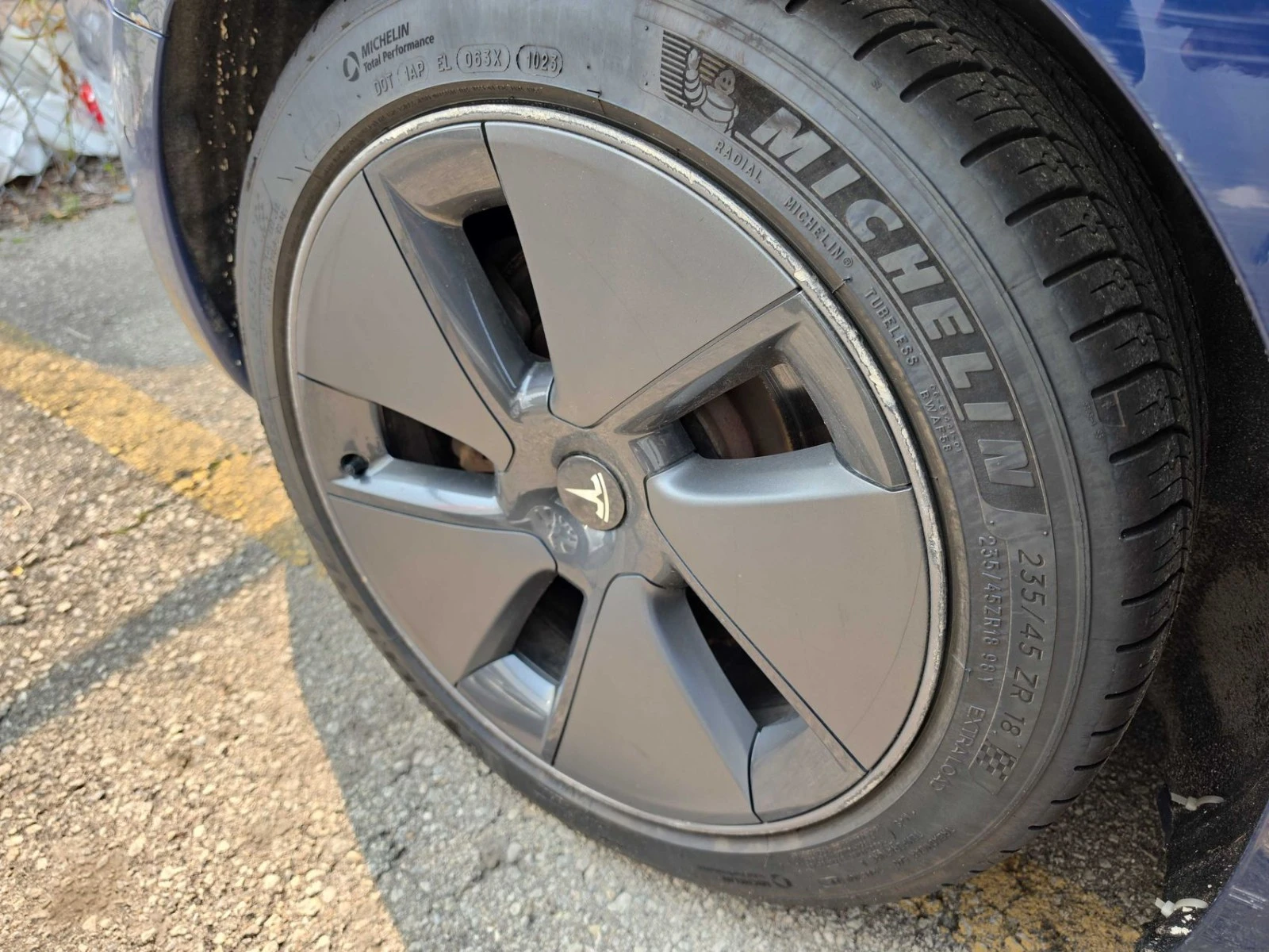 Tesla Model 3 STANDARD RANGE ЦЕНА ДО БЪЛГАРИЯ АВТОКРЕДИТ, снимка 17 - Автомобили и джипове - 55458800