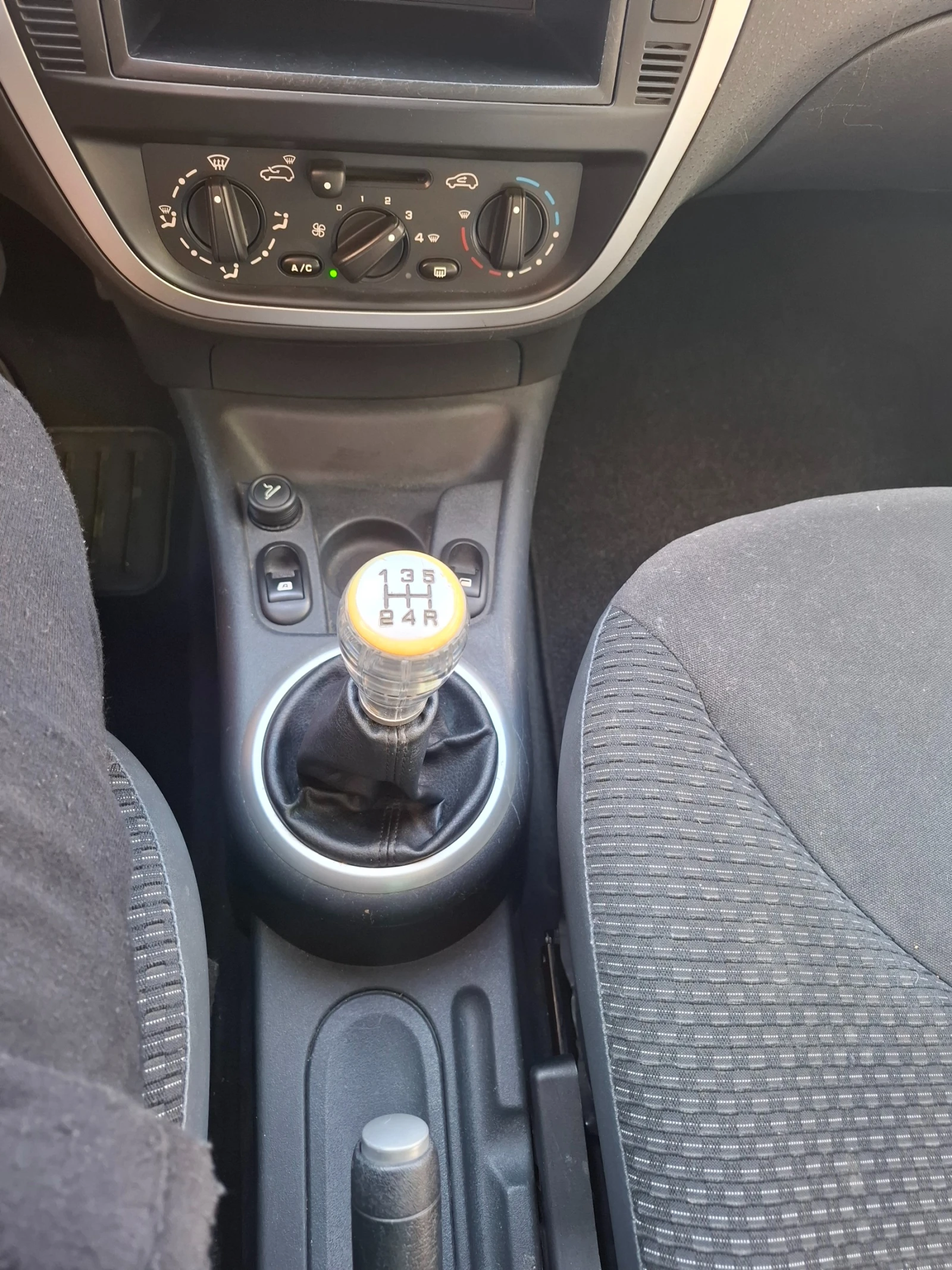 Citroen C3, снимка 7 - Автомобили и джипове - 55732261