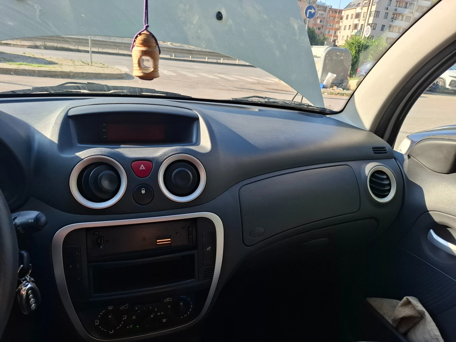 Citroen C3, снимка 6 - Автомобили и джипове - 55732261
