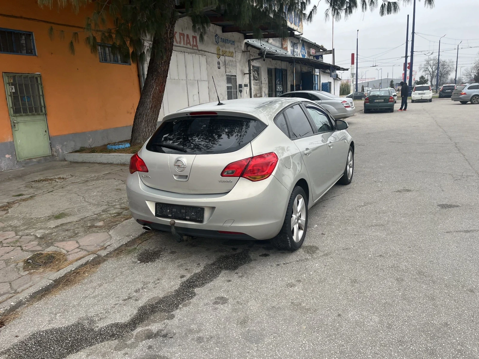 Opel Astra Benzin/1, 4/140�.�. | Mobile.bg � ����������� 6