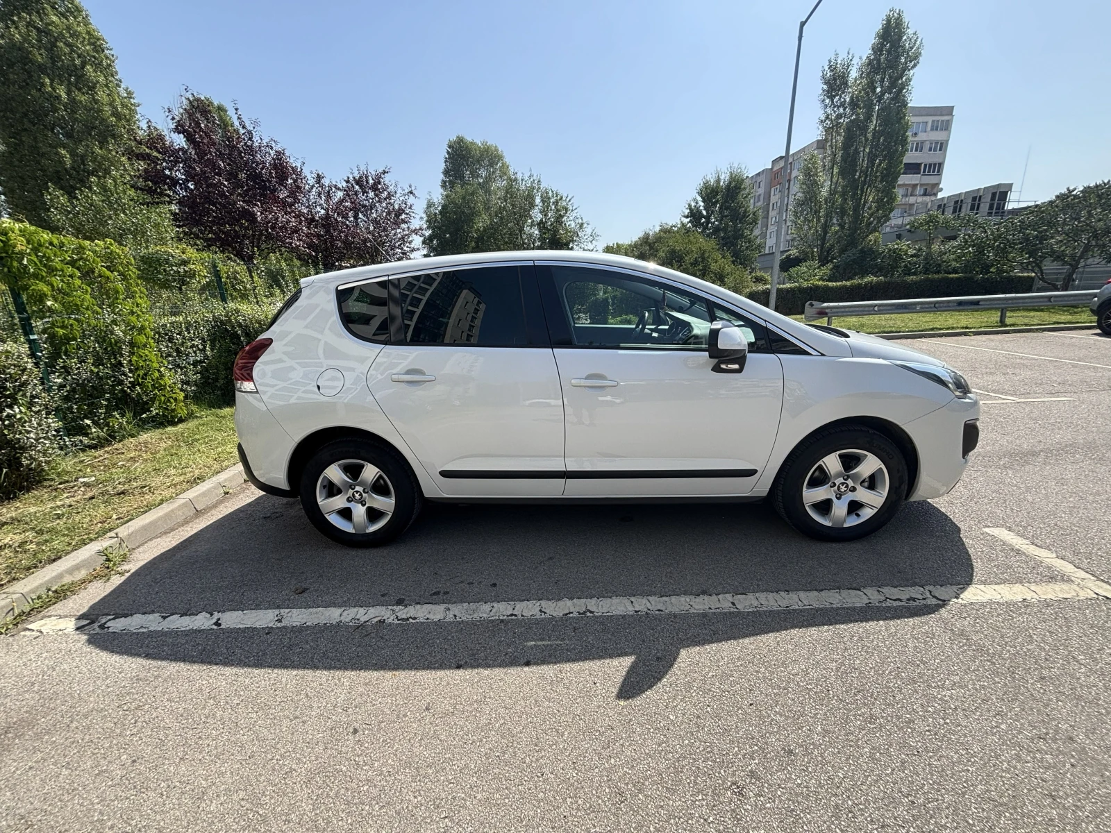 Peugeot 3008 1.6 BlueHDI, снимка 4 - Автомобили и джипове - 55899387