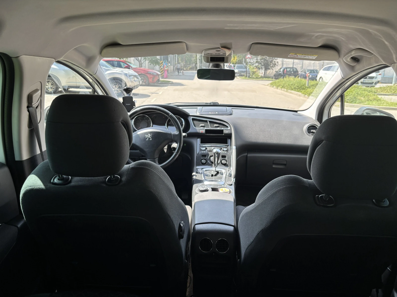 Peugeot 3008 1.6 BlueHDI, снимка 11 - Автомобили и джипове - 55899387
