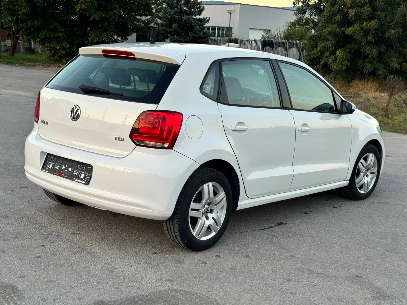 VW Polo tdi, снимка 5 - Автомобили и джипове - 56115743
