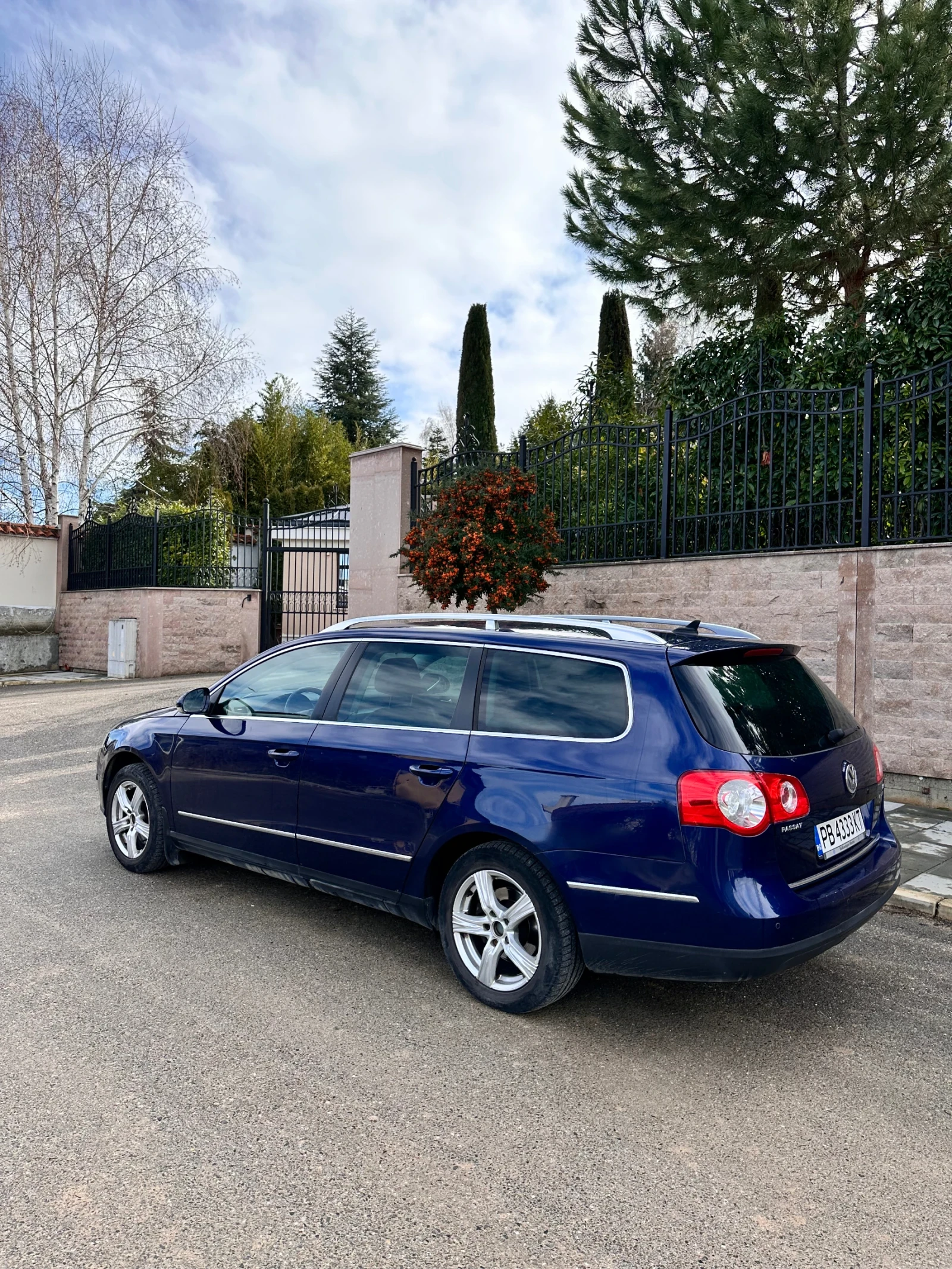 VW Passat, снимка 2 - Автомобили и джипове - 56561085