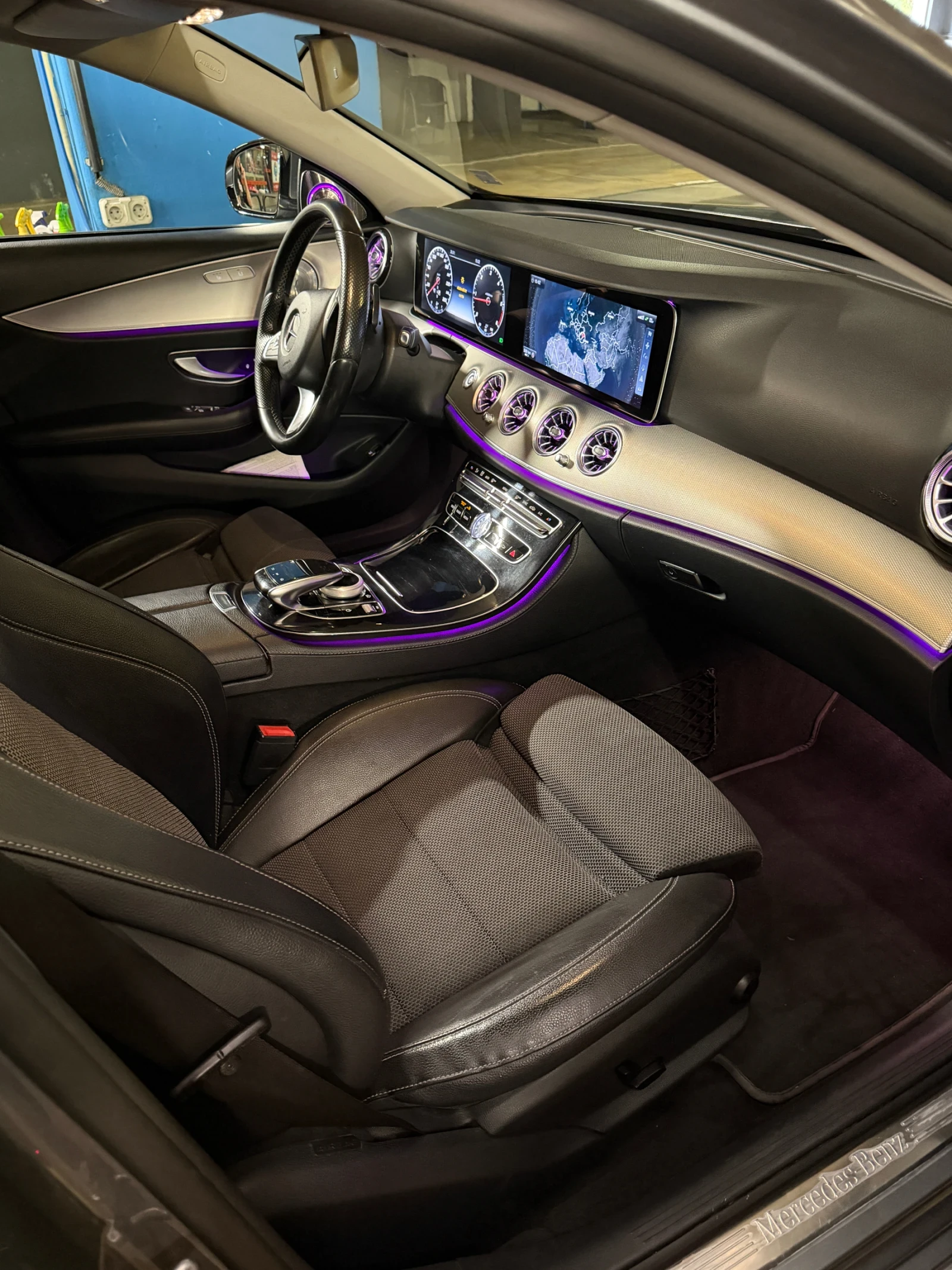 Mercedes-Benz E 220, снимка 8 - Автомобили и джипове - 56584882
