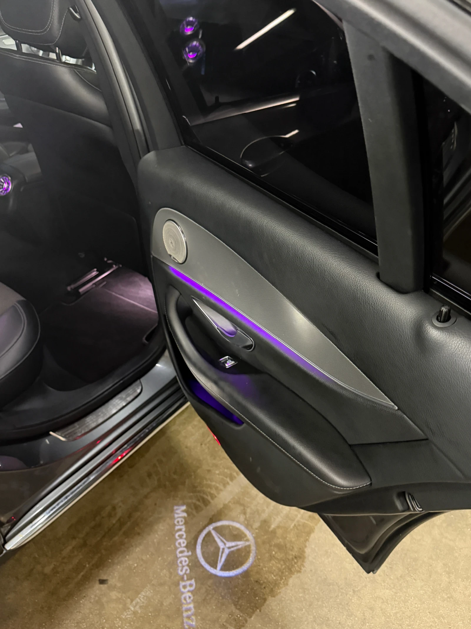 Mercedes-Benz E 220, снимка 9 - Автомобили и джипове - 56584882
