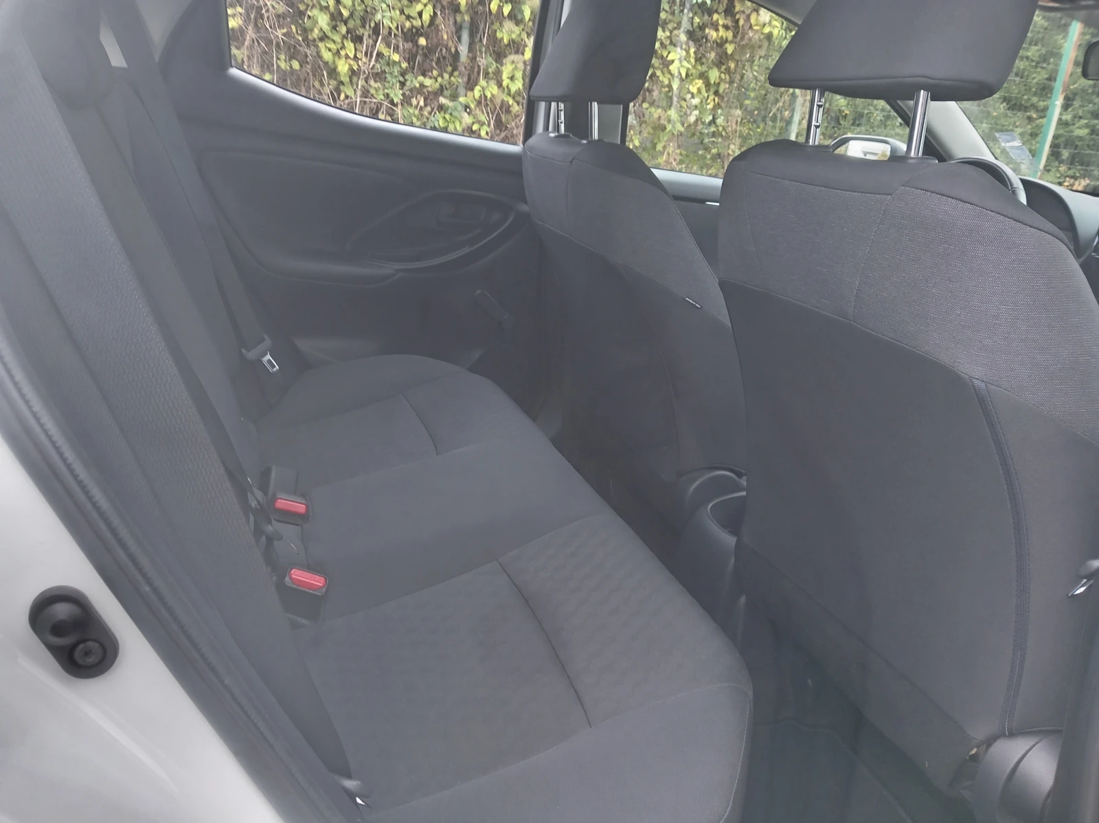 Toyota Yaris 1.5i ����������� | Mobile.bg � ����������� 9