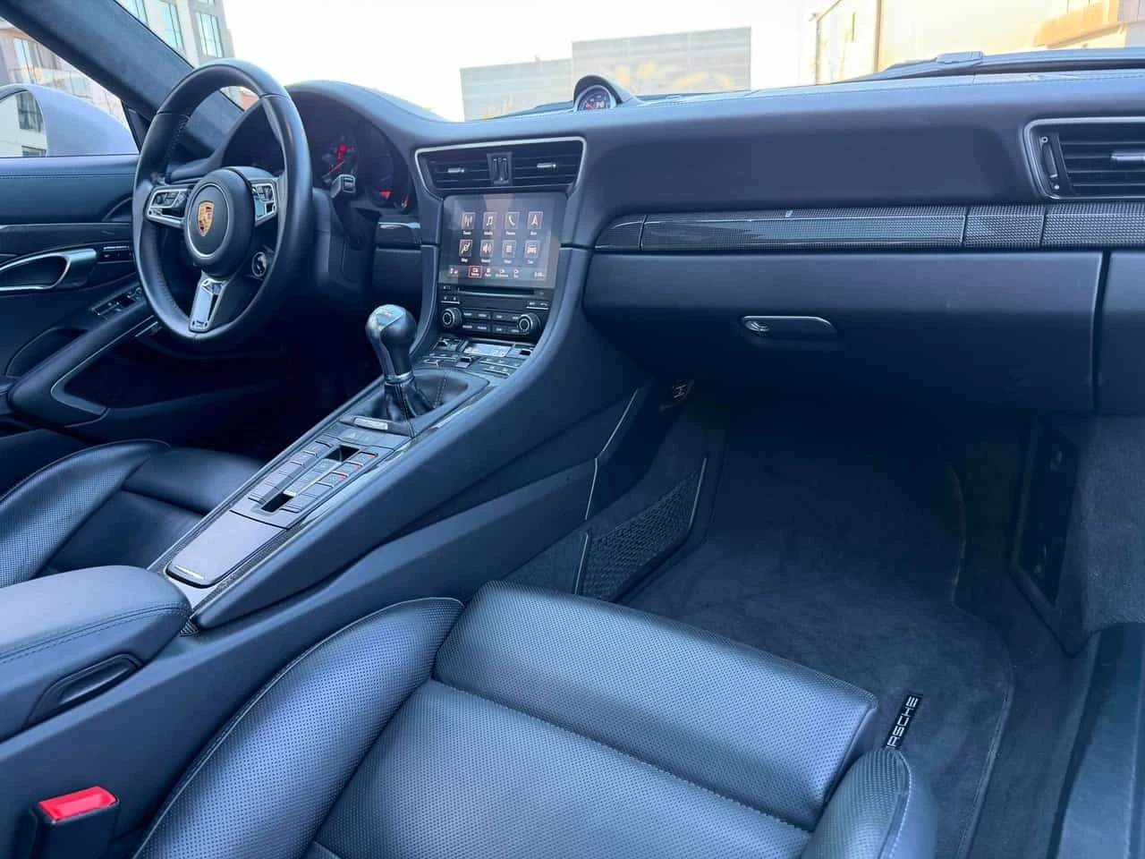 Porsche 911  Carrera 4 GTS Coupe * CARFAX * ��� ������������  | Mobile.bg � ����������� 9