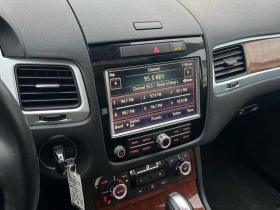 VW Touareg * 4dr 3.6L * CARFAX * Цена до България, снимка 9