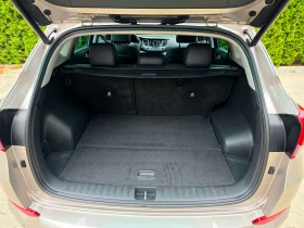 Hyundai Tucson 2.0CRDI* ПАНОРАМА* ОБДУХВАНЕ* ПОДГРЕВ* КОЖА* ФУЛ* , снимка 15