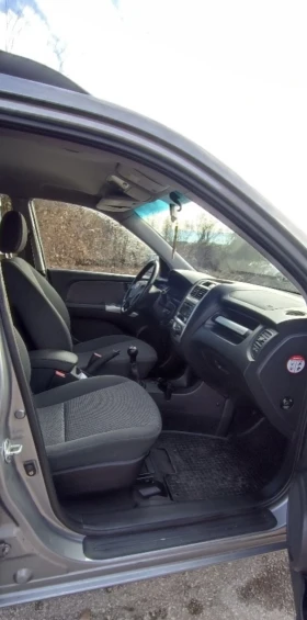 Обява за продажба на Kia Sportage 2.0i 4x4 140hp ~10 800 лв. - изображение 2