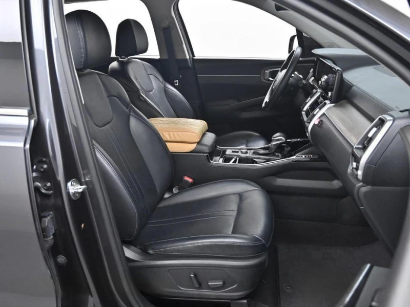 Kia Sorento Diesel 2.2 4WD Prestige, снимка 10 - Автомобили и джипове - 52107853