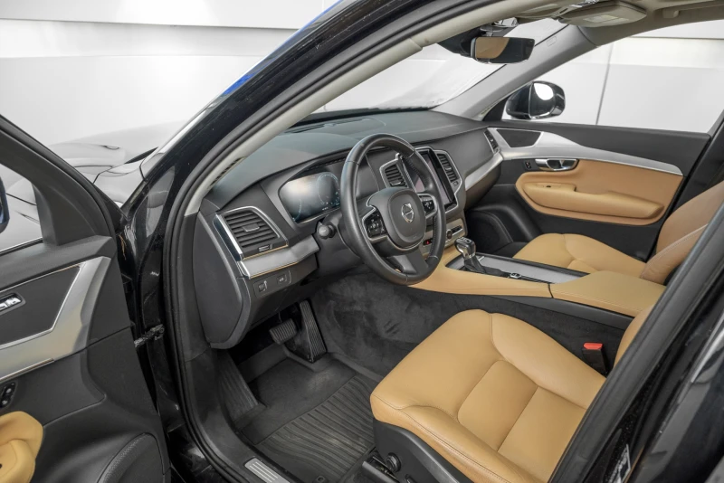 Volvo Xc90 T6 Momentum PANO* CAM* ПОДГРЕВ* CARPLAY* KEYLESS* , снимка 9 - Автомобили и джипове - 52649661