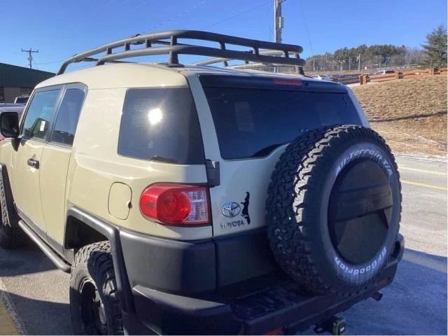 Toyota Fj cruiser 1 СОБСТВЕНИК КРАЙНА ЦЕНА СЕРВИЗНА ИСТОРИЯ, снимка 5 - Автомобили и джипове - 48552940