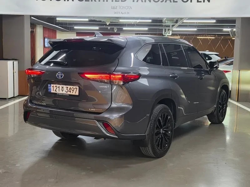 Toyota Highlander 2.5 4WD LIMITED, снимка 2 - Автомобили и джипове - 55047793