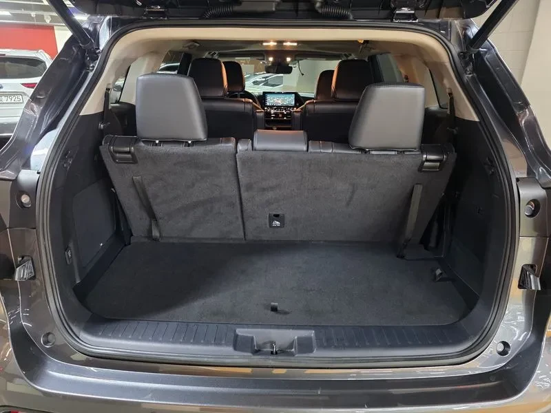 Toyota Highlander 2.5 4WD LIMITED, снимка 7 - Автомобили и джипове - 55047793