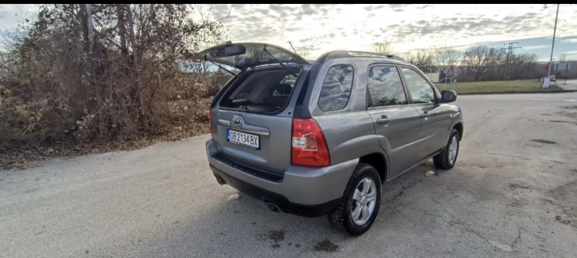 Kia Sportage 2.0i 4x4 140hp - изображение 4