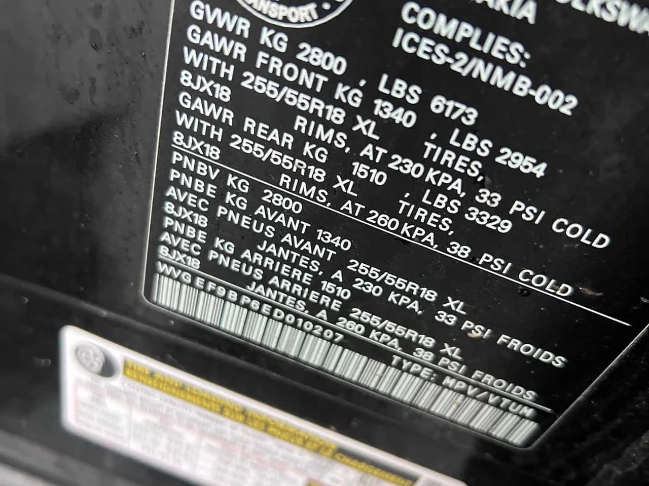 VW Touareg * 4dr 3.6L * CARFAX * Цена до България, снимка 11 - Автомобили и джипове - 53797719