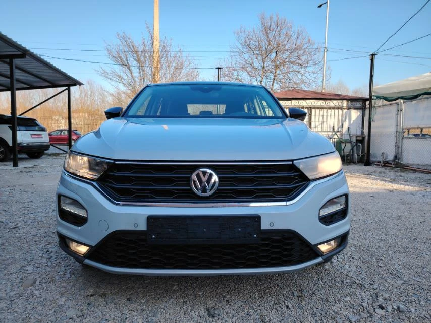 VW T-Roc VIRTUAL COCKPIT-1.6TDI-116кс-6ск.-БЕЗУПРЕЧЕН!!, снимка 2 - Автомобили и джипове - 53865540