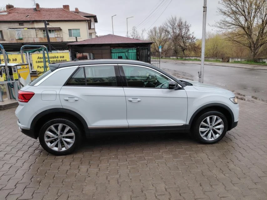 VW T-Roc DIGITAL COCKPIT-1.6TDI-116кс-6ск.-БЕЗУПРЕЧЕН!!!!!!, снимка 7 - Автомобили и джипове - 53865540