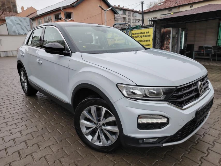 VW T-Roc DIGITAL COCKPIT-1.6TDI-116кс-6ск.-БЕЗУПРЕЧЕН!!!!!!, снимка 8 - Автомобили и джипове - 53865540