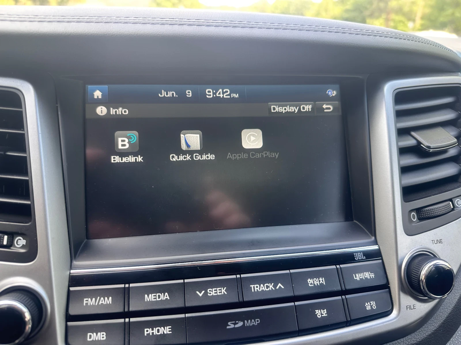 Hyundai Tucson Premium 1.7CRDI Внос от Корея CarPlay Перфектна, снимка 12 - Автомобили и джипове - 54695419