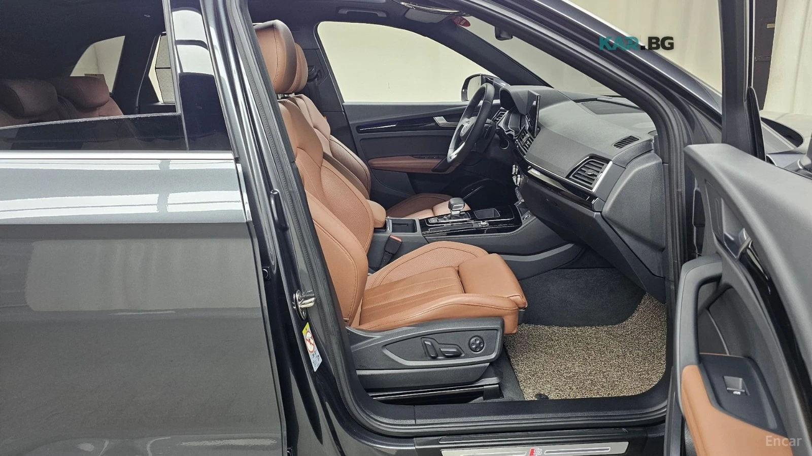 Audi Q5 45 TFSI/QUATTRO/PREMIUM/DRIVE-ASSISTS, снимка 14 - Автомобили и джипове - 55735276