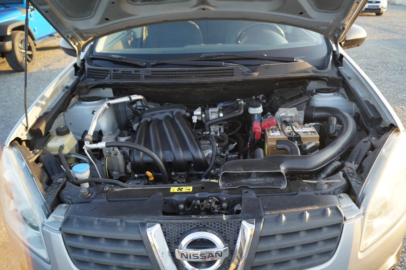 Nissan Qashqai 1.6i, снимка 11 - Автомобили и джипове - 56258954