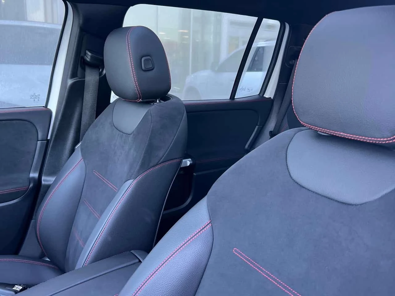 Mercedes-Benz GLB 250 * 250 * CARFAX * ����� �� ����������� | Mobile.bg � ����������� 11