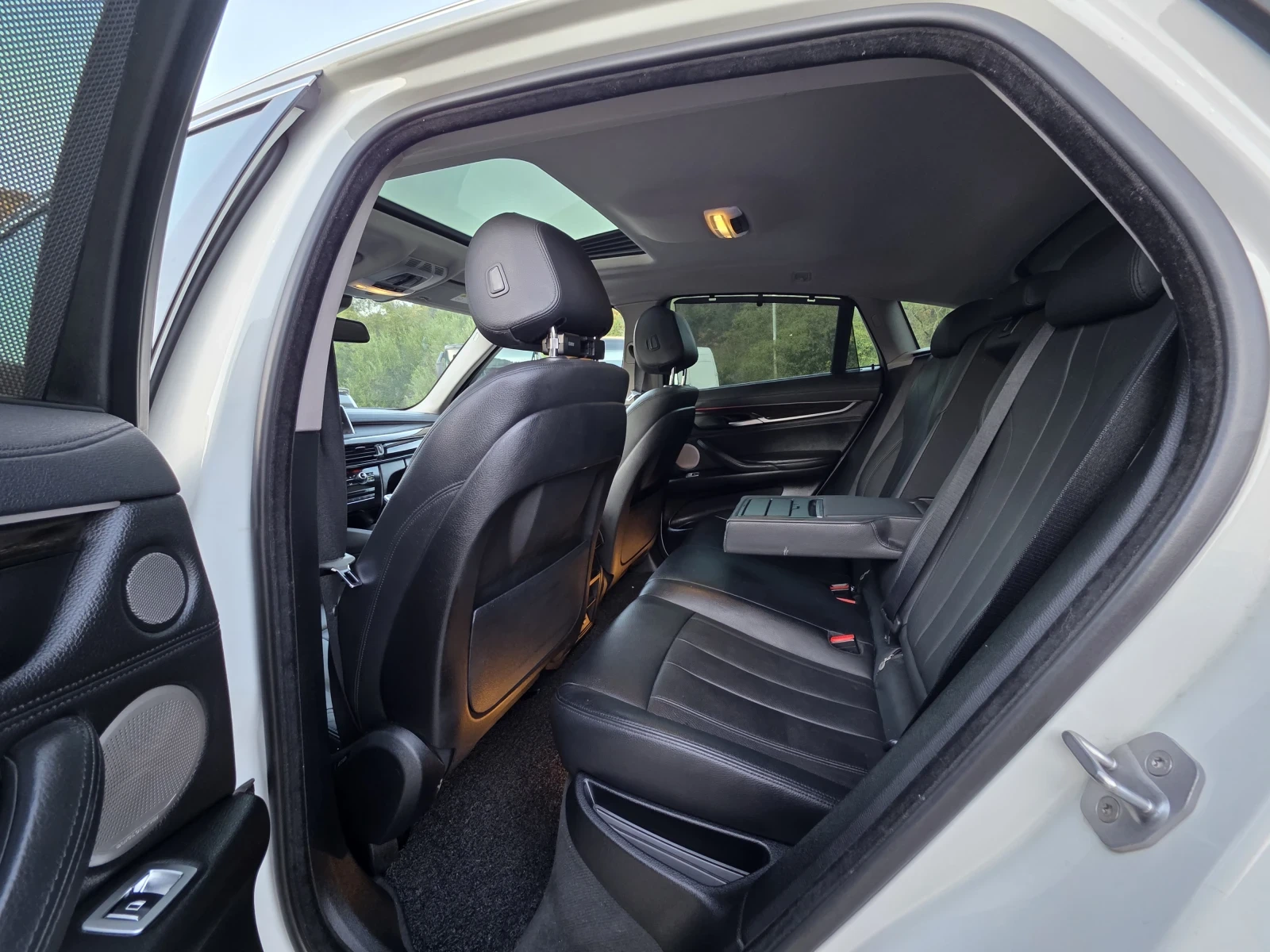BMW X6 Топ състояние лизинг, снимка 12 - Автомобили и джипове - 56629722