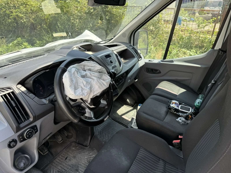 Ford Transit, снимка 3 - Бусове и автобуси - 51351084