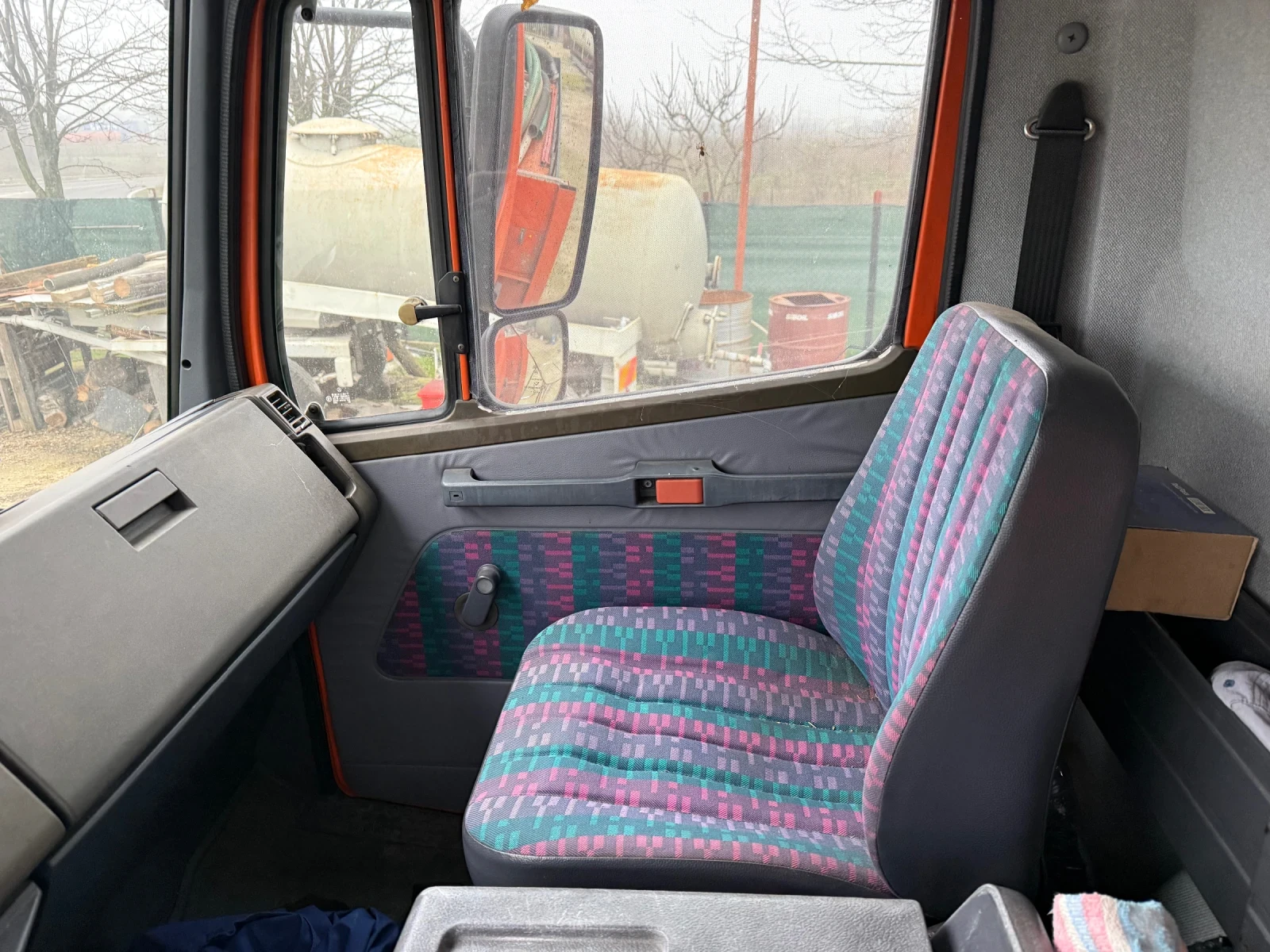 Mercedes-Benz 1117 ФЕКАЛКА, снимка 10 - Камиони - 55679695