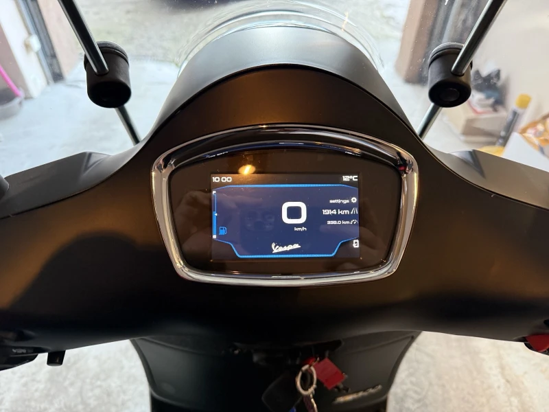 Vespa GTS 300 Super Tech, снимка 5 - Мотоциклети и мототехника - 53258568