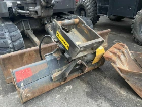 Багер Volvo ЕCR88D, снимка 5