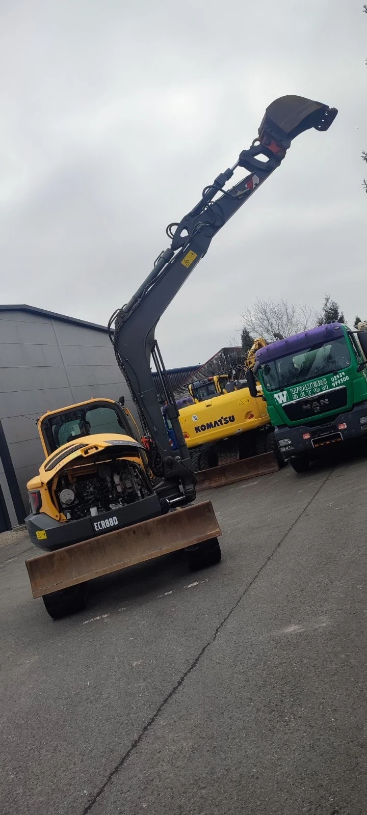 Багер Volvo ЕCR88D, снимка 4 - Индустриална техника - 53717799