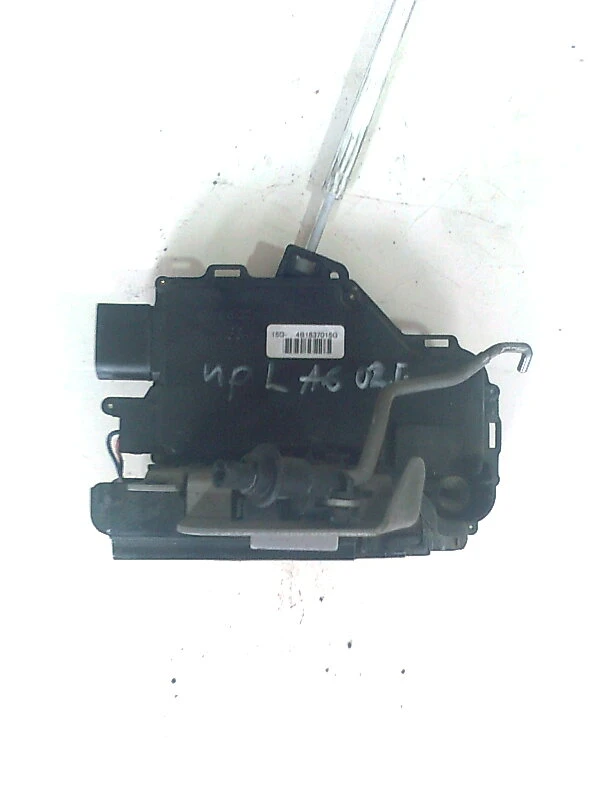 брава врата (предна лява) за Ауди А6 2.5тди куатро