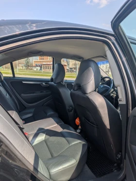 Volvo S60 2.4 D5 163 к.с. - 2699 € / 5278.79 лв. - 61815873 13