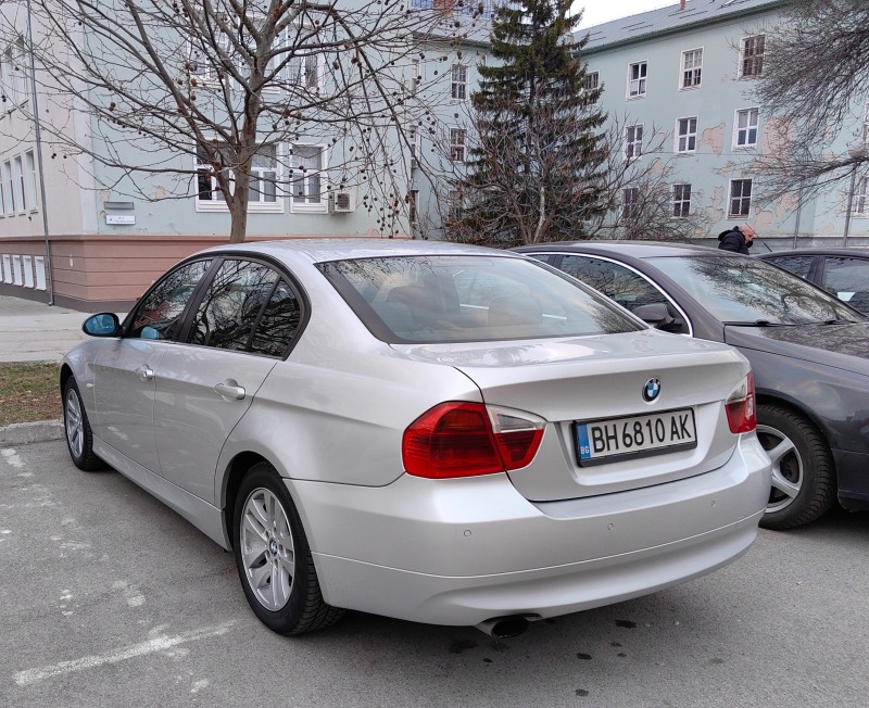 BMW 320, снимка 3 - Автомобили и джипове - 44380687