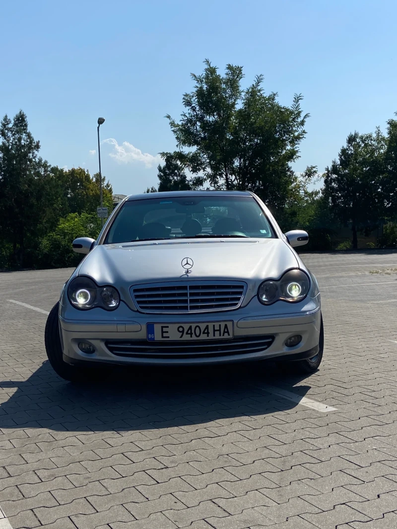 Mercedes-Benz C 220 2.2CDI * 150Hp * AVANTGARDE * FACE * КОЖА, снимка 2 - Автомобили и джипове - 47129943