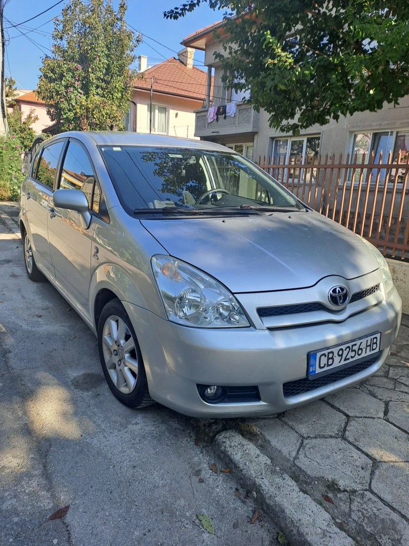 Toyota Corolla verso, снимка 2 - Автомобили и джипове - 47318969