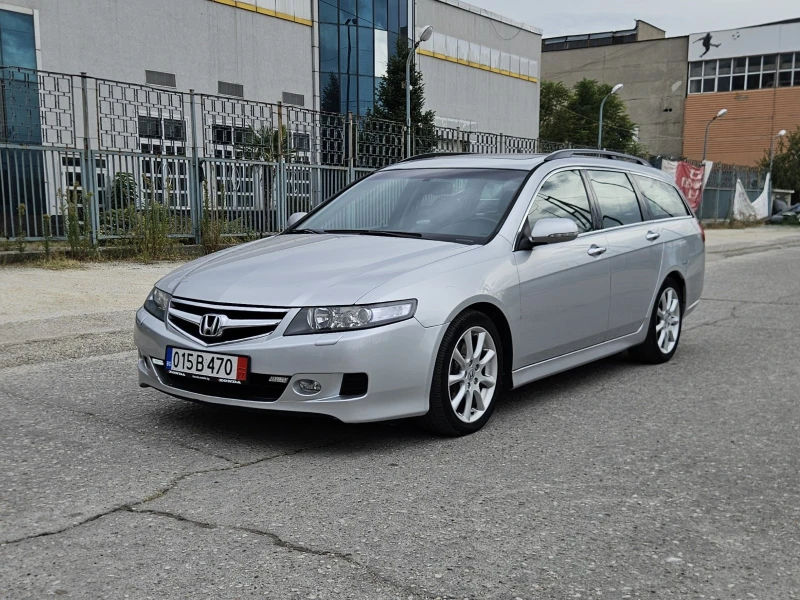 Honda Accord 2.4i-VTEC Executive Facelift NAVI, снимка 3 - Автомобили и джипове - 47531203