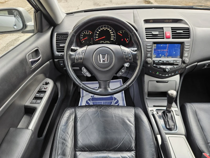 Honda Accord 2.4i-VTEC Executive Facelift NAVI, снимка 11 - Автомобили и джипове - 47531203